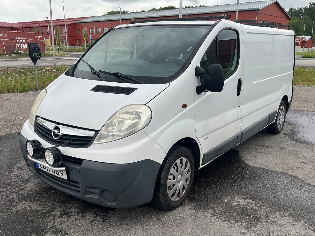 Opel Vivaro Skåpbil 2.9t 2.0 CDTI Drag