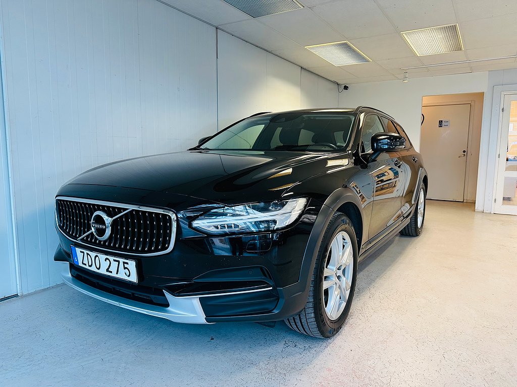 Volvo V90 Cross Country D4 AWD Geartronic, NAVI Adp-fh 190hk