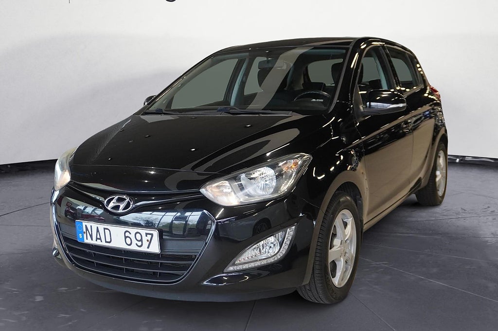 Hyundai i20 Sensorer Bak, Elhissar Fram Bak, Isofix Bak, Servad | Ränta