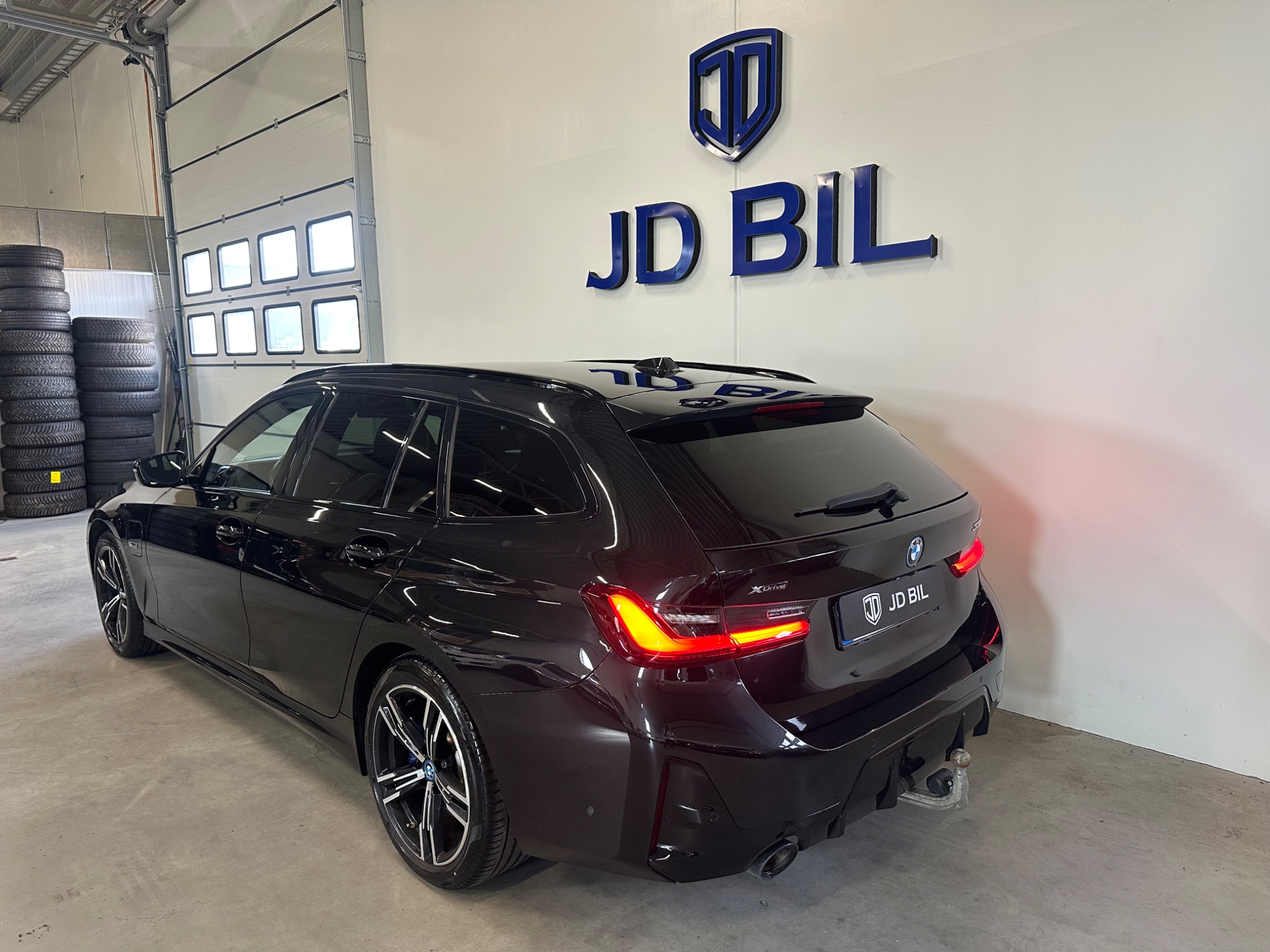 BMW 330e M Sport 2023, bild 4/10