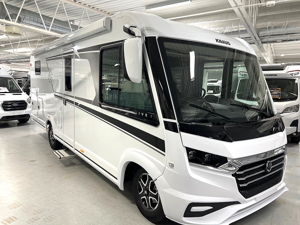 Knaus L!VE I 700 MEG