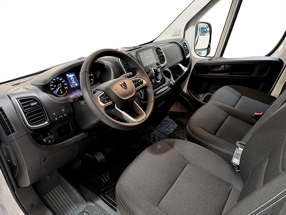 Bild på Peugeot Boxer Snoeks Crew Cab 180hk Aut L3H2 - OMGÅENDE LEVERANS!