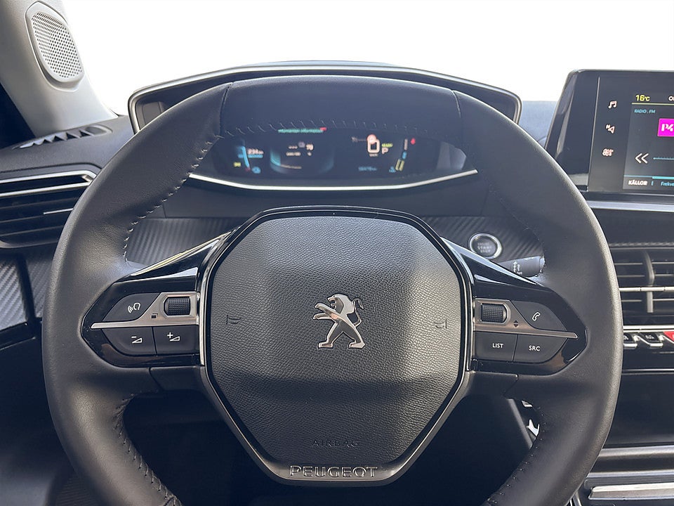 Bild på Peugeot E-2008 Allure 50kWh 136hk Aut B-KAMERA CARPLAY