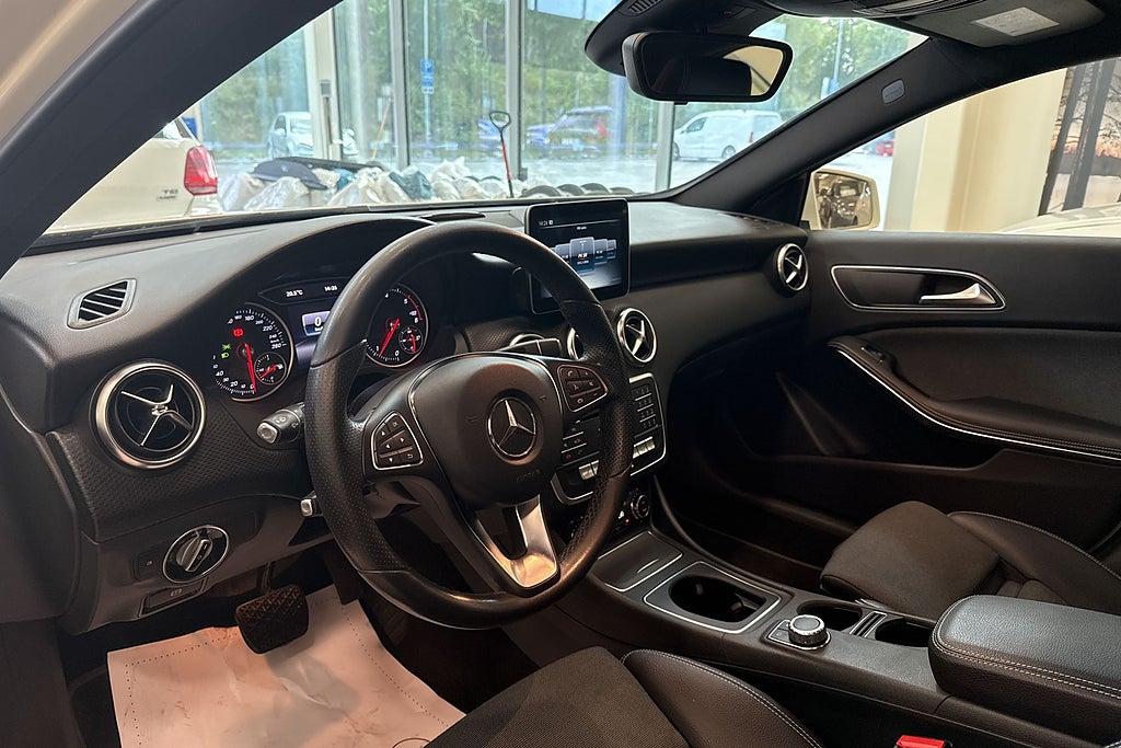 Mercedes-Benz A180 d