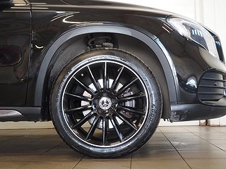 SUV Mercedes-Benz GLA 8 av 23
