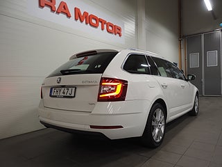 Kombi Skoda Octavia 6 av 22