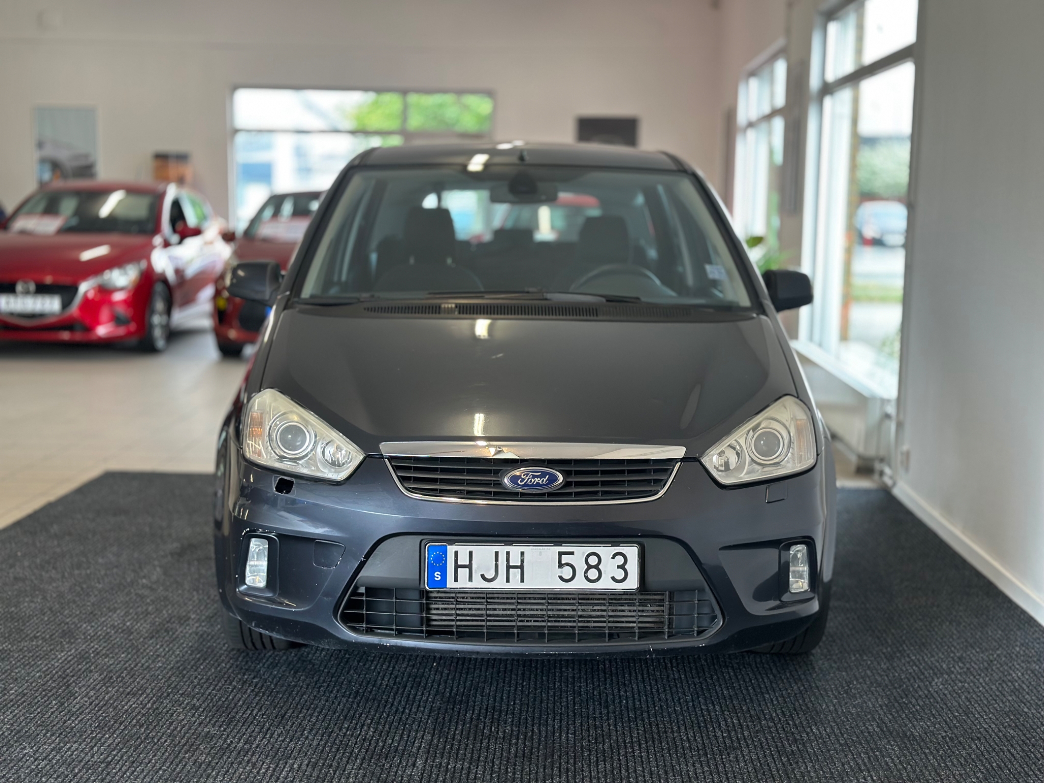 Ford C-Max 2010, photo 2/49