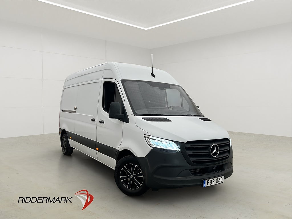 Mercedes-Benz Sprinter L2H2 211 Värm Drag B-Kam CARPLAY Moms