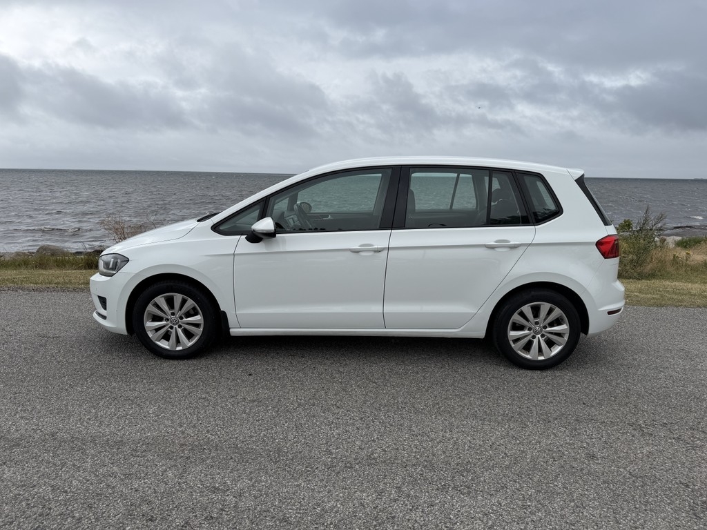 Volkswagen Golf Sportsvan 2016, bild 2/48