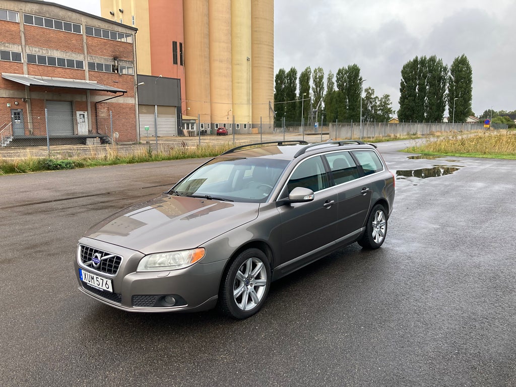 Volvo V70 2.4D Geartronic Business Momentum
