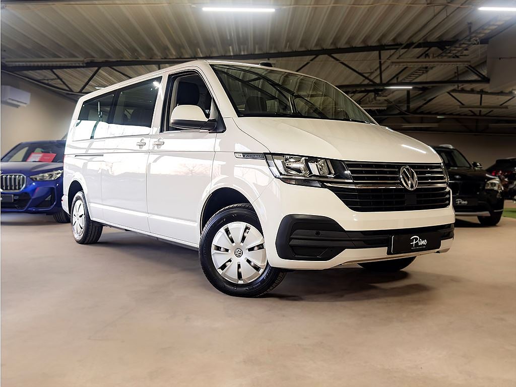 Volkswagen Caravelle 2.0 TDI DSG Comfortline | Lång | Kamera | 9-sits