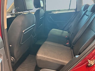 Volkswagen Tiguan 1.4 TSI 4Motion Base Drag Mvärmare Bkamera CarPlay S&V – bild 14