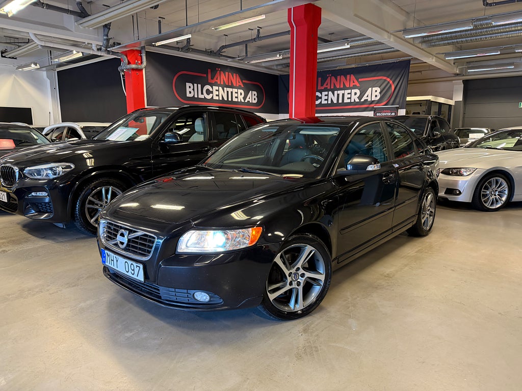 Volvo S40 D3 Classic Automat 2 ägare Drag PDC Skinn Värmare SoV