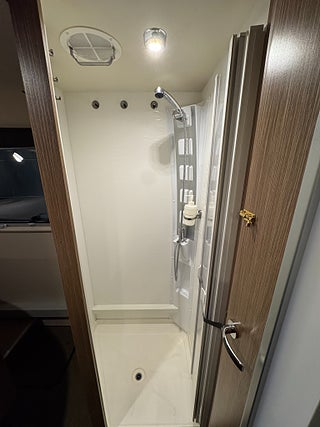 Husbil-integrerad Itineo MB 740 150HK AUT 12 av 22