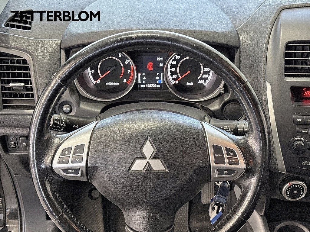 Kombi Mitsubishi ASX 12 av 15