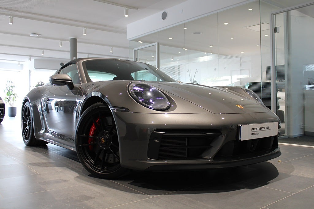 Porsche 911 Targa 4 GTS
