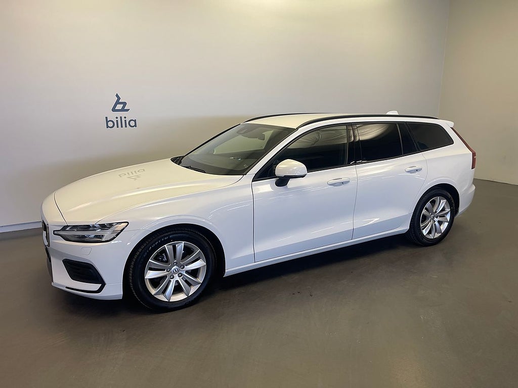 Volvo V60 D3 Momentum SE / Delbar dragkrok / Tonade rutor /