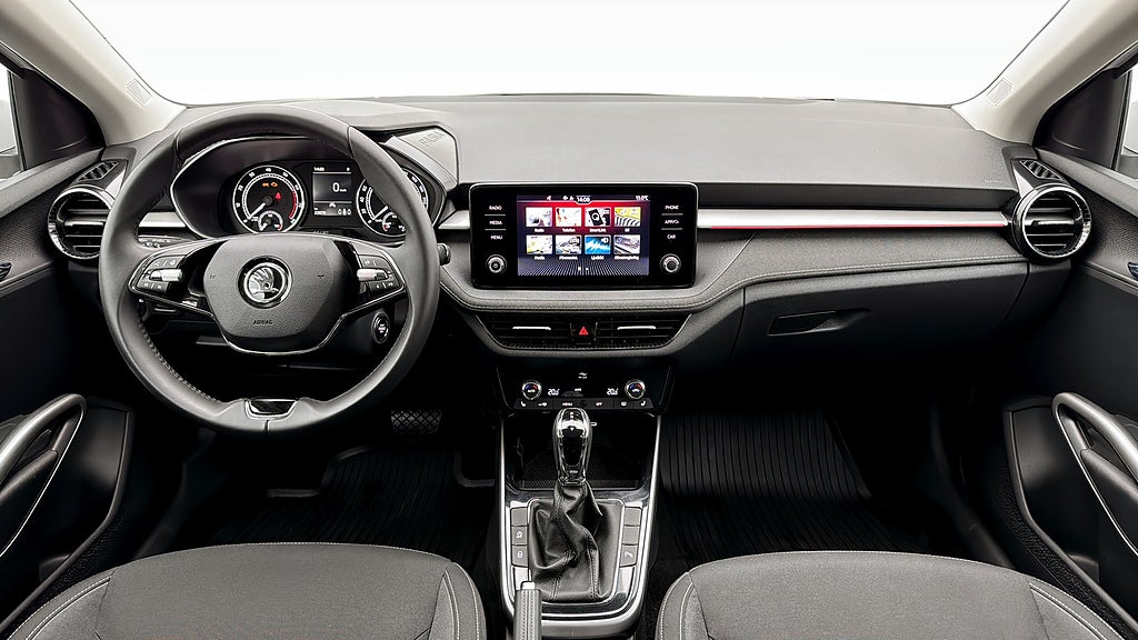 Škoda Fabia 1.0 TSI DSG Sekventiell, 110hk, 2023