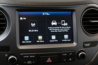 Halvkombi Hyundai i10 14 av 24