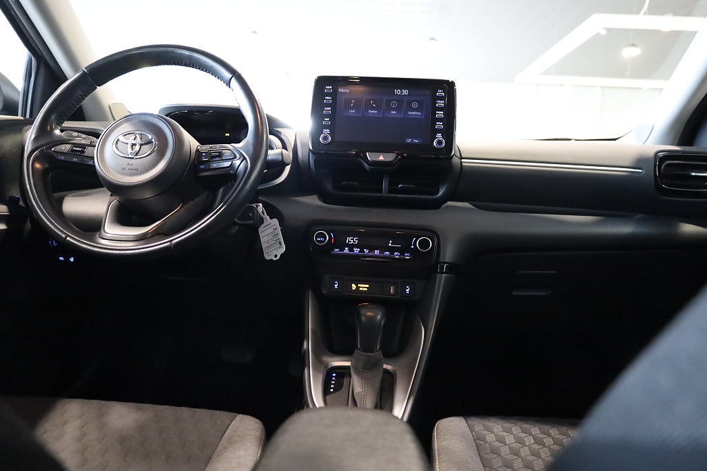 Toyota Yaris 1,5 Hybrid CVT Active Plus Kamera 2021