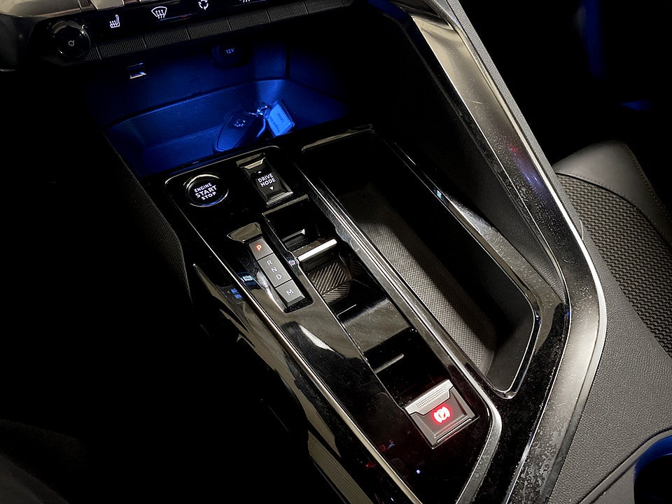 Bild på Peugeot 5008 GT 1.2 PT 130hk Aut 7-SITS B-KAMERA CARPLAY