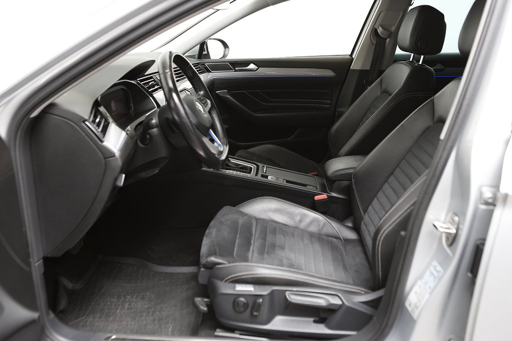 Volkswagen Passat GTE 218hk Executive SC Värmare Drag 2020