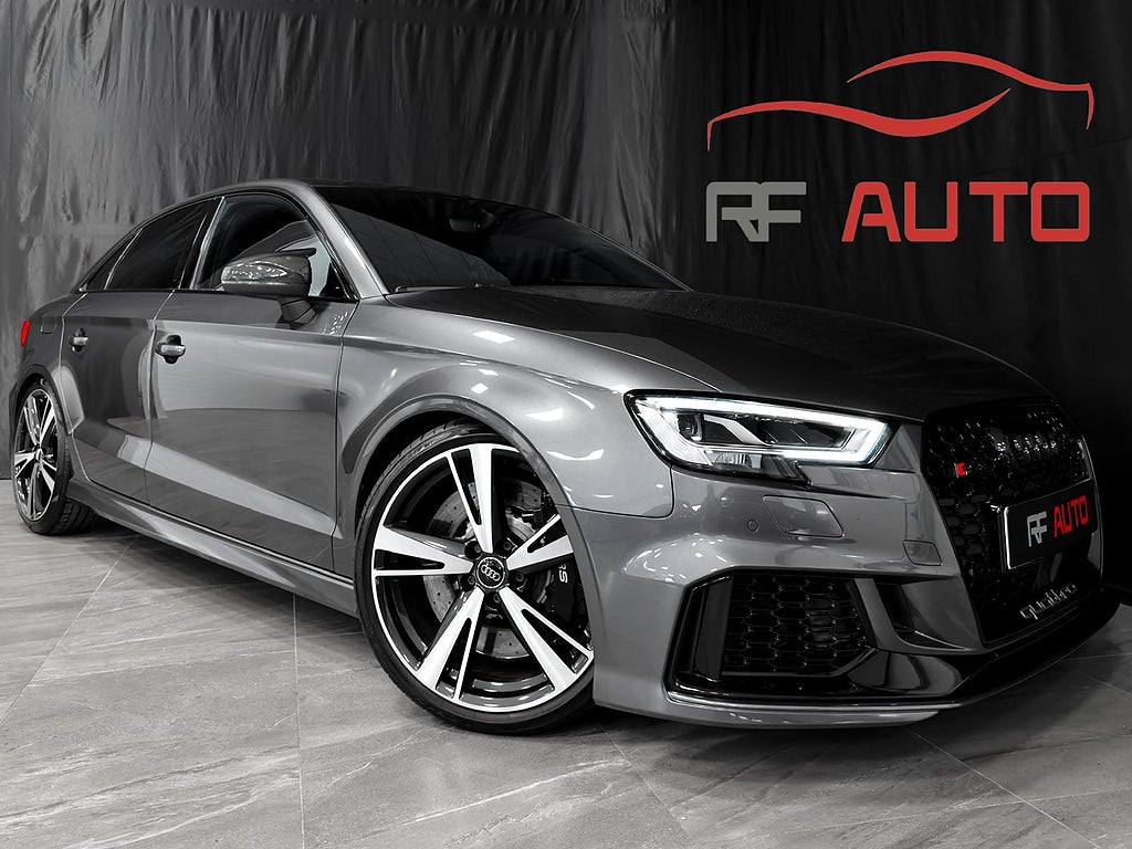 Audi RS3 Sedan Milltek Downpipe Unitronic SV-SÅLD SE-UTR