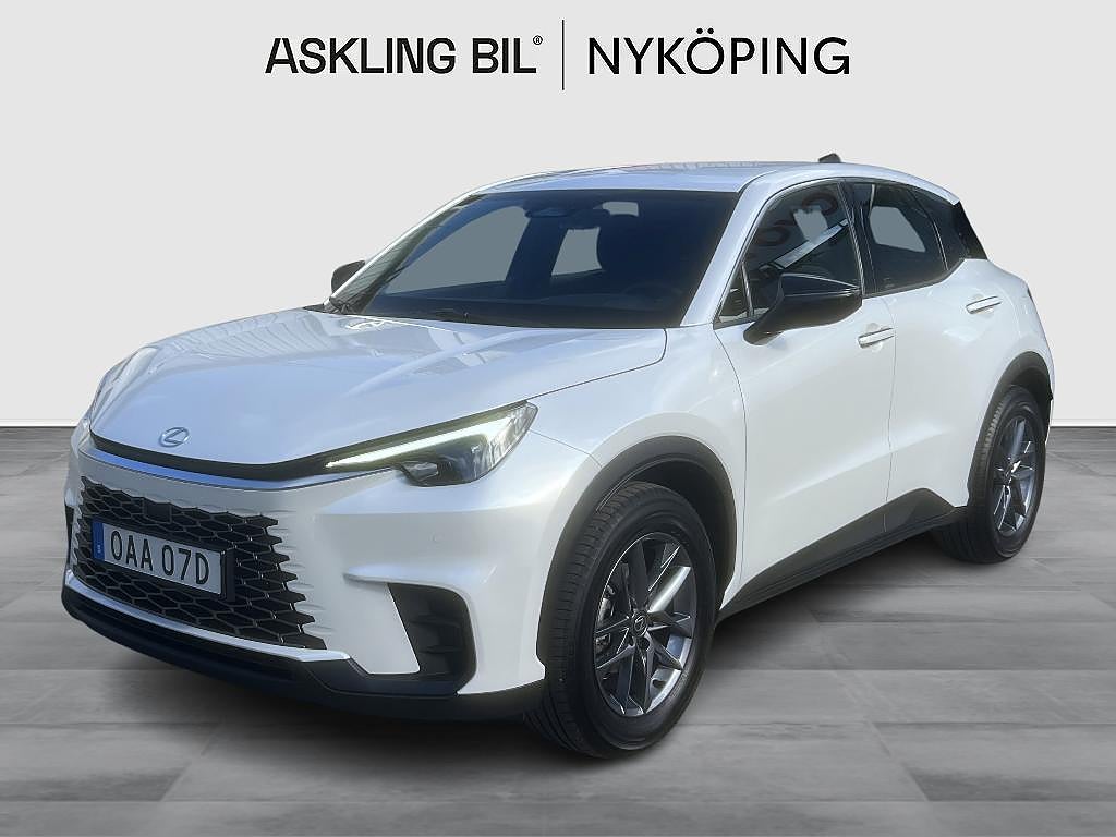 Lexus LBX 1.5 E-CVT Vinterhjul ingårEuro 6