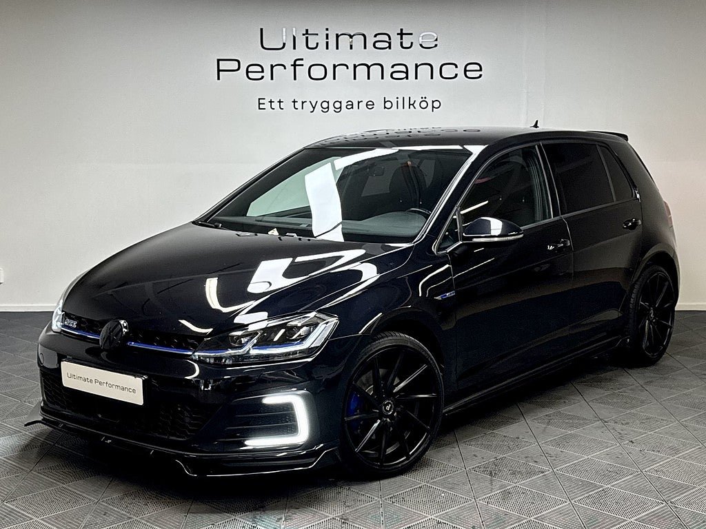 Volkswagen Golf GTE 1.4 TSI 204HK GTE DSG Cockpit BLACK EDT