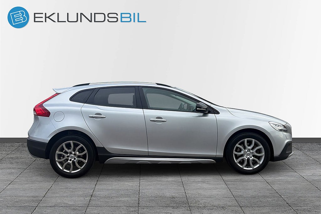 Volvo V40 Cross Country 2017