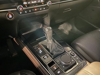 Kombi Mazda CX-30 15 av 25