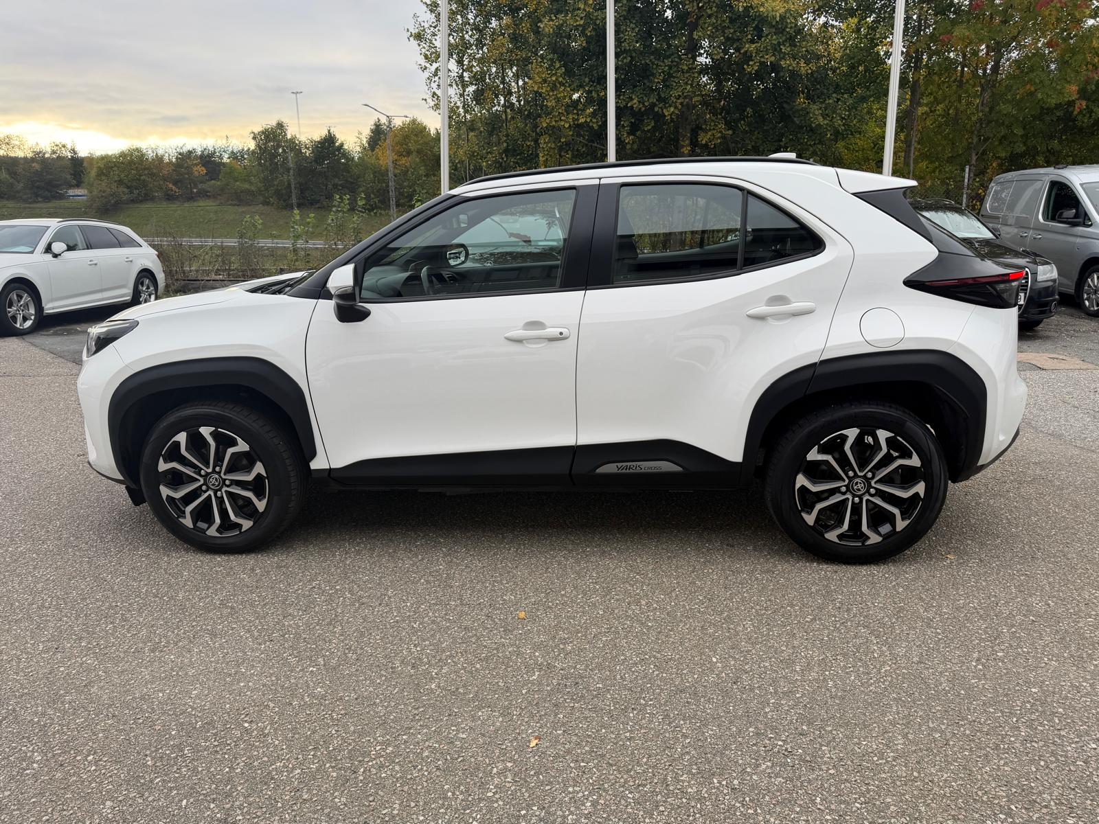 Toyota Yaris Cross 1.5 Hybrid 116 2023, bild 2/10