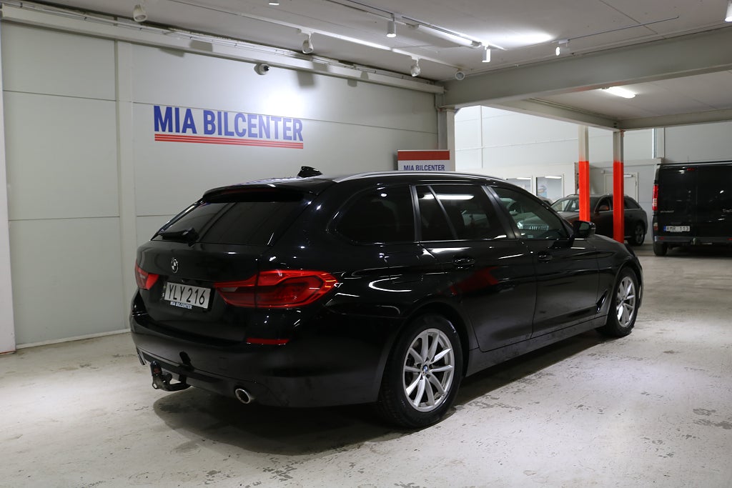 BMW 520d 2018 - miniatyr 4