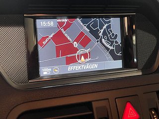 Sportkupé Mercedes-Benz E 25 av 28