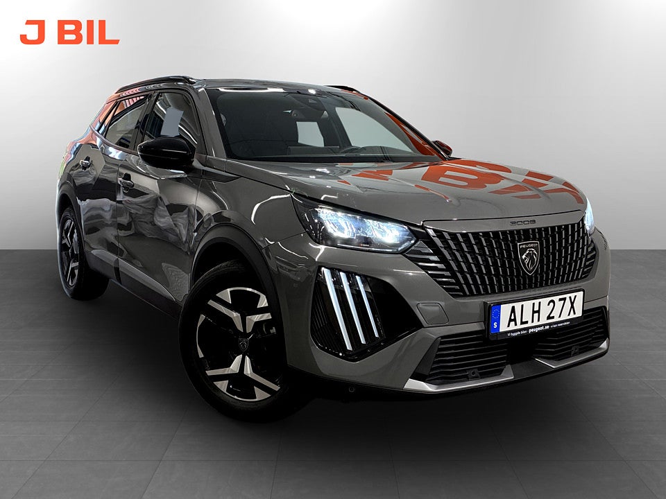 Bild på Peugeot 2008 Allure 1.2 PT 130hk CARPLAY P-SENSORER