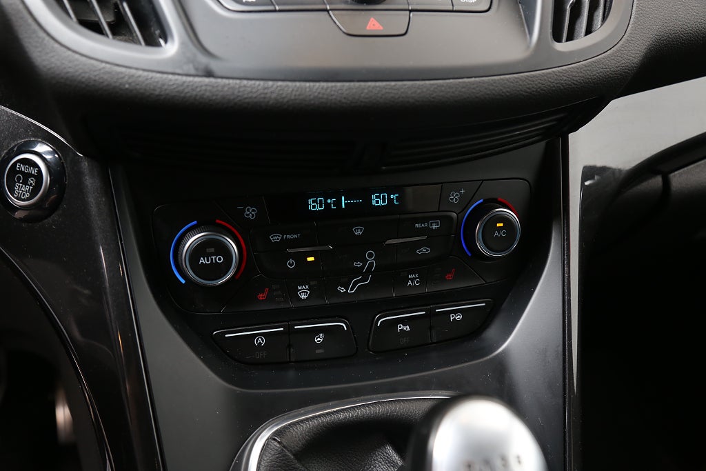 Ford Kuga 1,5 EcoBoost ST-Line 150hk Drag Nybytt K-rem 2017