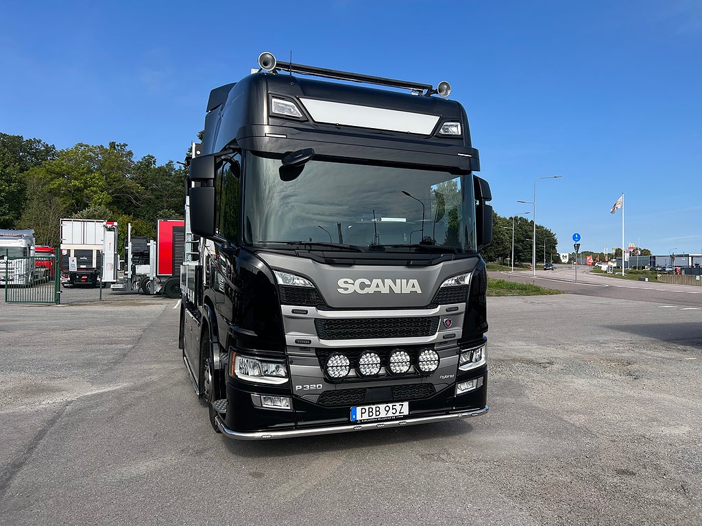 Scania P320 4x2 Hybrid TMA Bil Berlex & Verdegro