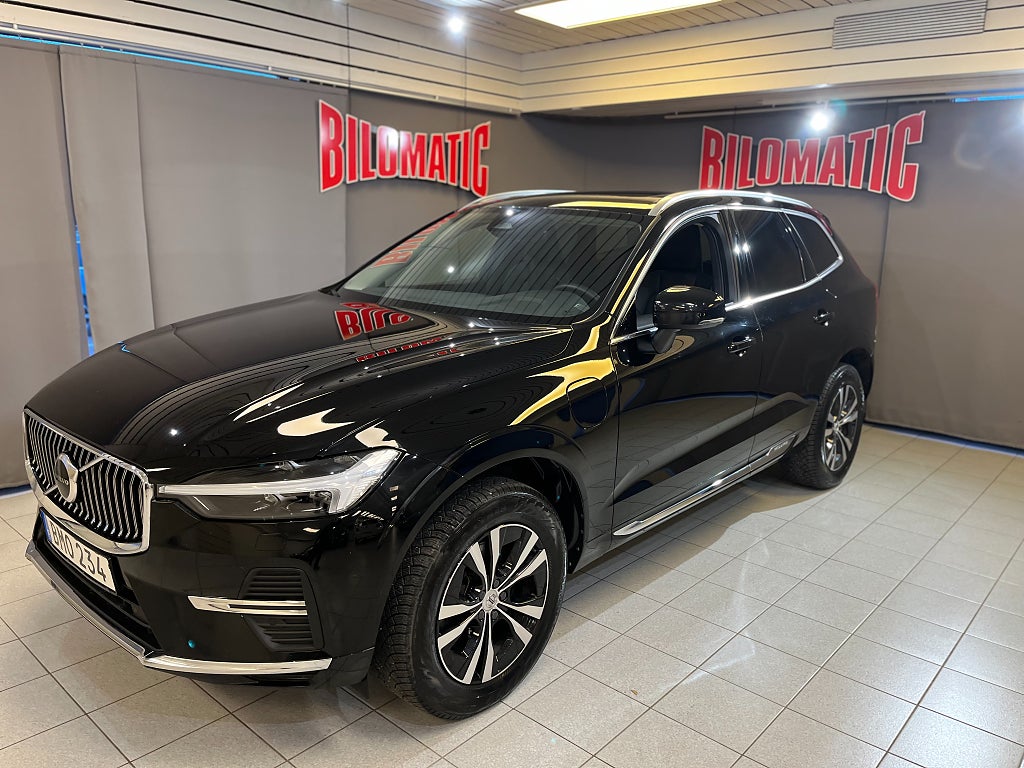 Volvo XC60 Recharge T6 AWD 350HK Läder Stols pkt Drag V-Hjul Panorama Dynfö