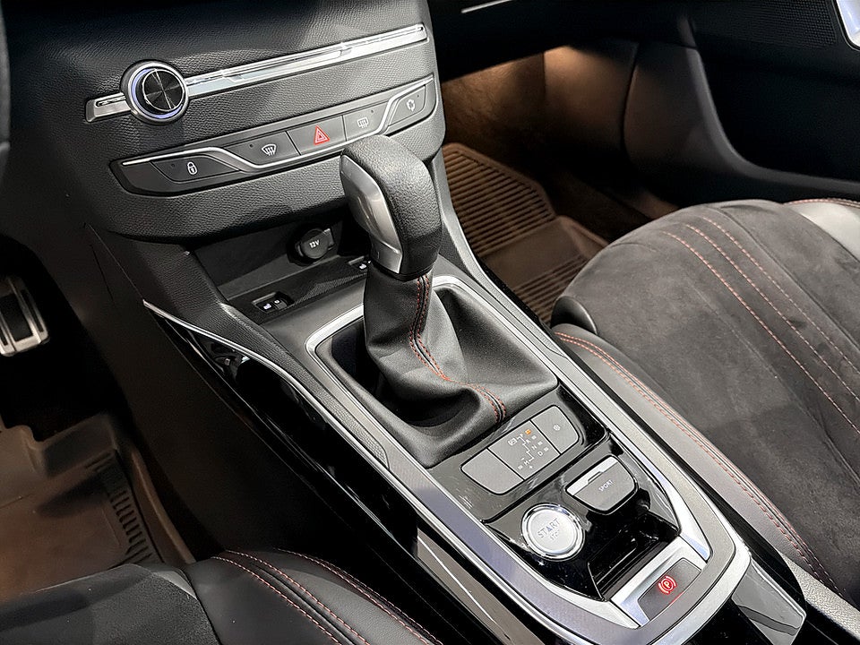 Bild på Peugeot 308 SW GT-Line 1.2 PT 130hk Aut PANO NAVI