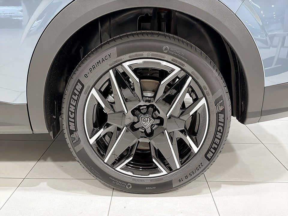 Bild på Peugeot 5008 Allure Hybrid - KAMPANJ! PRIVATLEASA FRÅN 24 MÅN