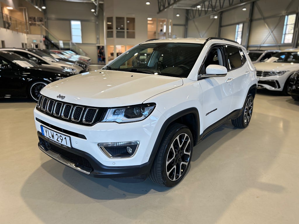 Jeep Compass LIMITED 1.4 4WD 170hk/ Dragkrok / Backkam / kamrem bytt
