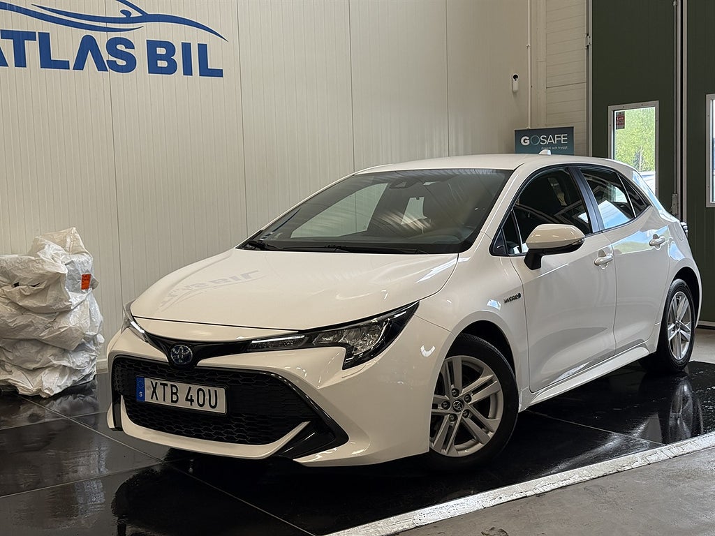 Toyota Corolla Hybrid e-CVT, 122hk Active B-kam R-värm Carplay