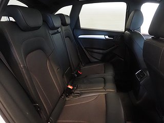 SUV Audi Q5 12 av 25