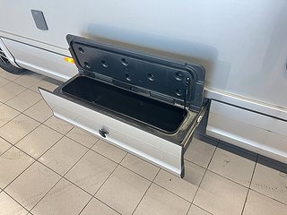 Husbil-integrerad Niesmann ARTO 88 F 9 av 31