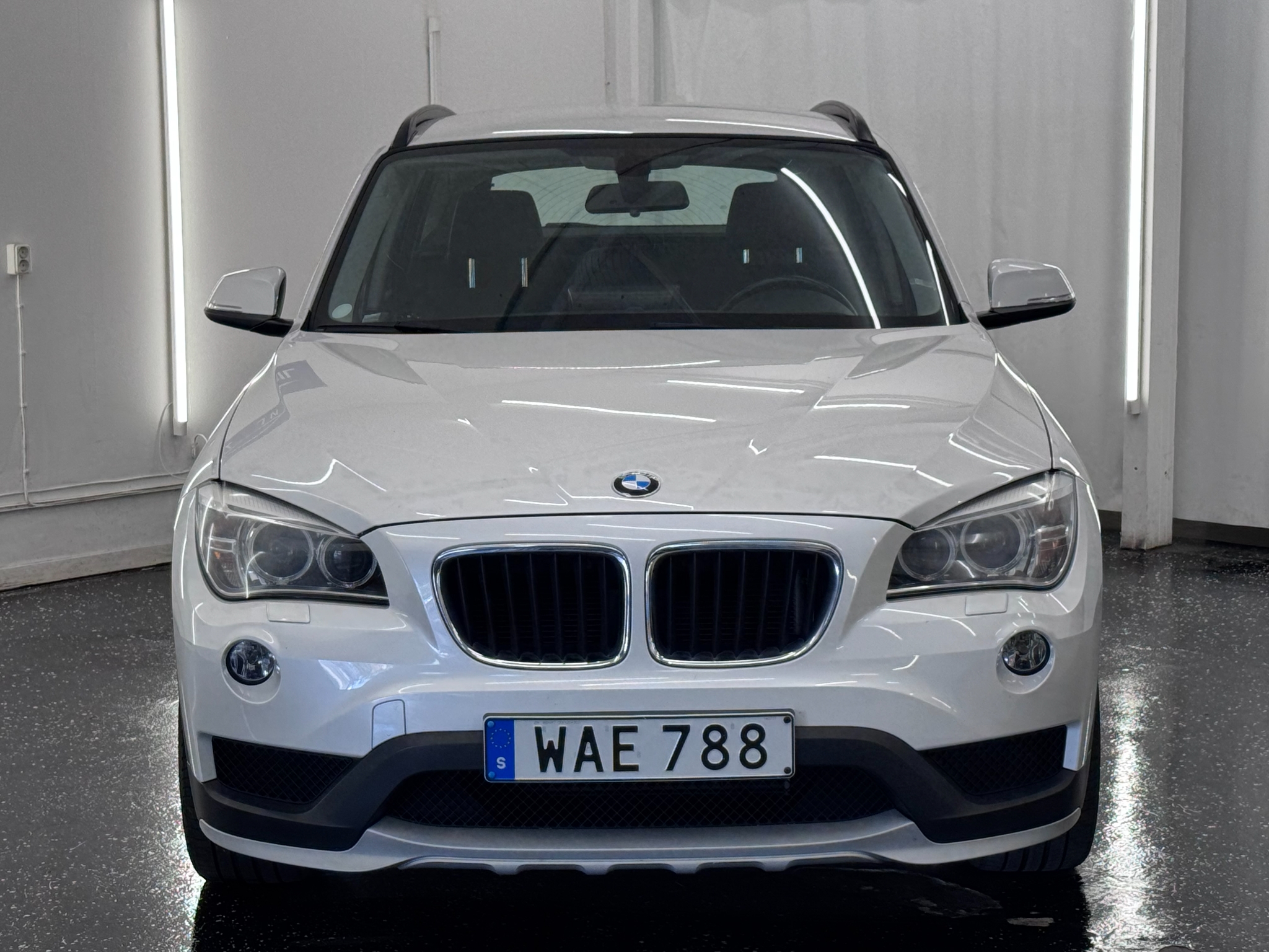 BMW X1 xDrive18d Steptronic Euro 5 2015, bild 2/48
