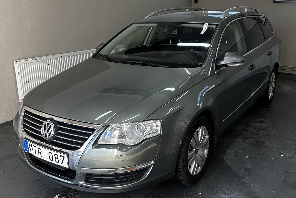 Volkswagen Passat Variant 2.0 FSI Highline Euro 4