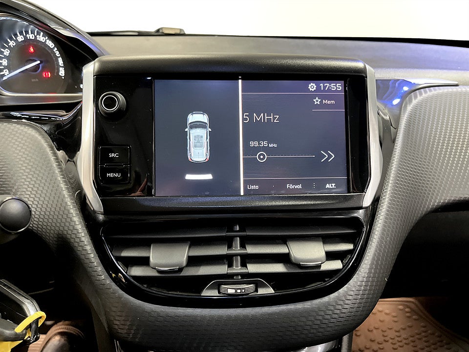 Bild på Peugeot 2008 Allure 1.2 PT 110hk Aut - P-SENSORER BAK