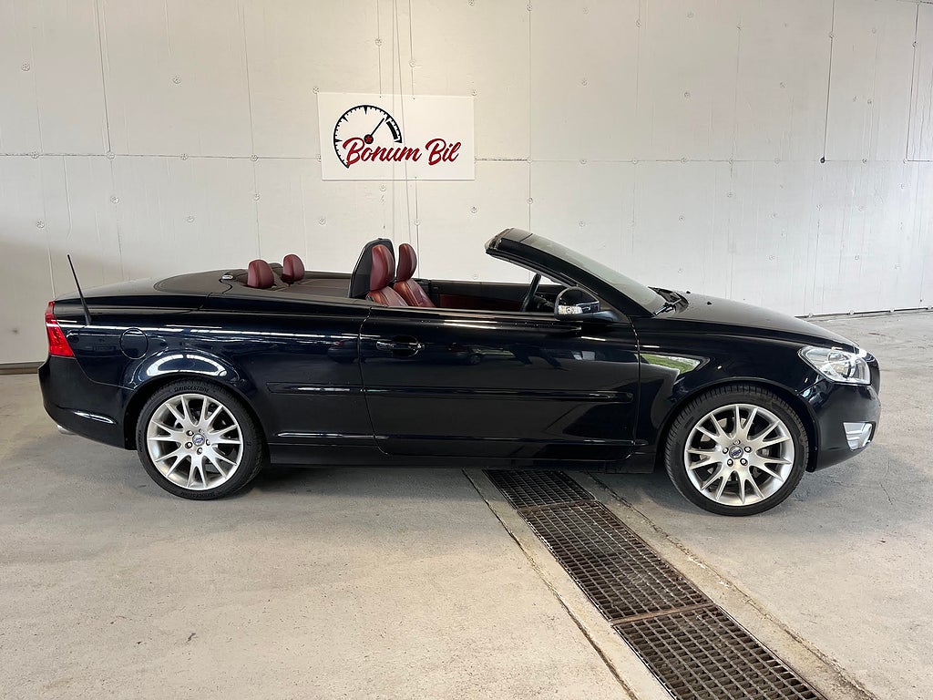 Volvo C70 2.4 Summum Euro 4 Exceptionellt skick!!!