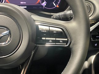 SUV Mazda CX-80 18 av 26