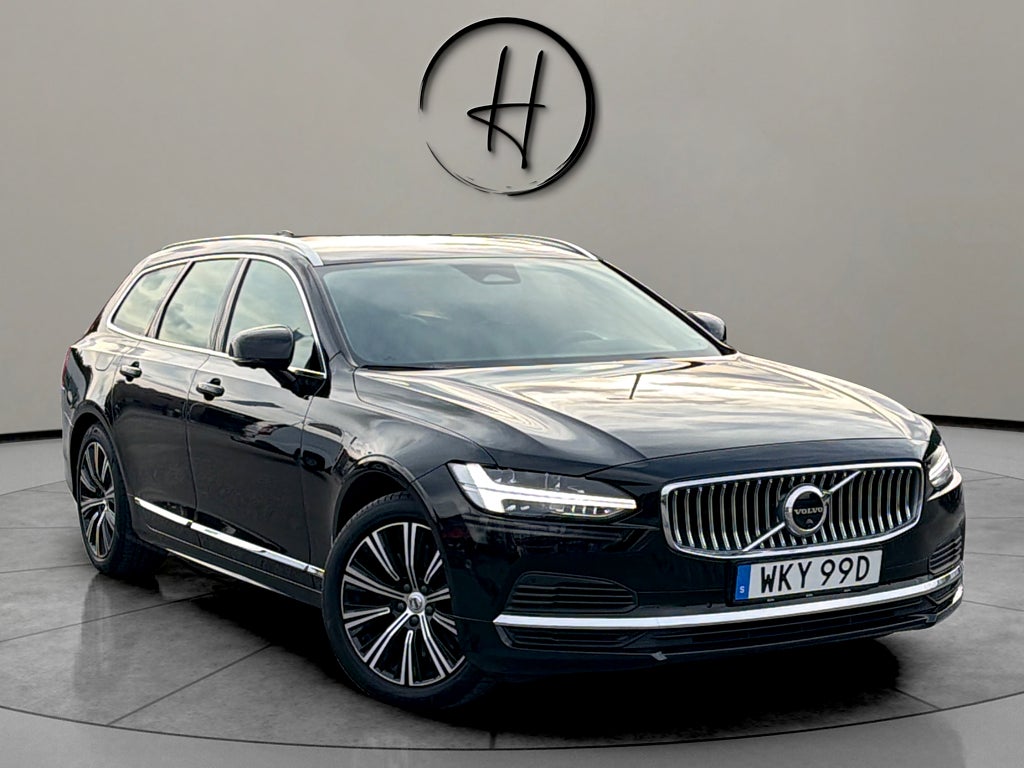 Volvo V90 Recharge T6 AWD Geartronic Momentum Dragkrok B- kamera 